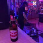 Opinión de Cesar Bravo sobre Mahou 5 Estrellas en Road by Alice/ El Coto, Gijón - Asturias - España