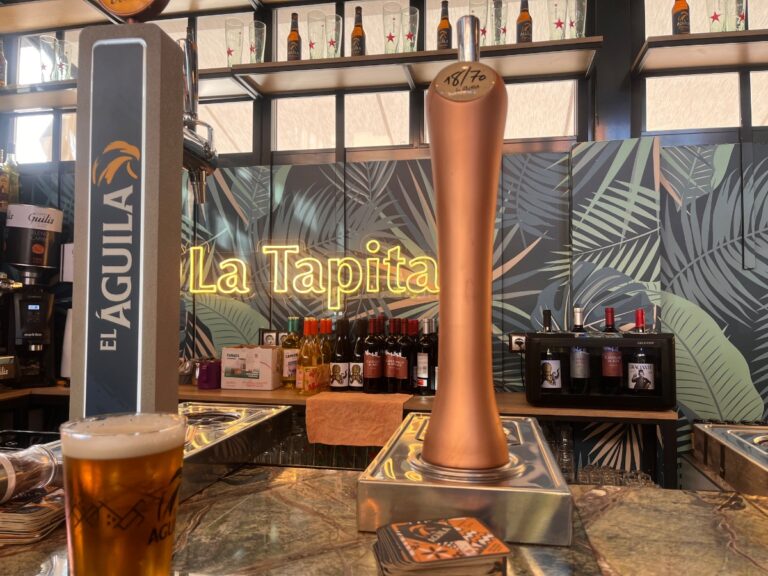 La Tapita en C. Fernando Roncero, 1, 28937 Móstoles, Madrid, Spain